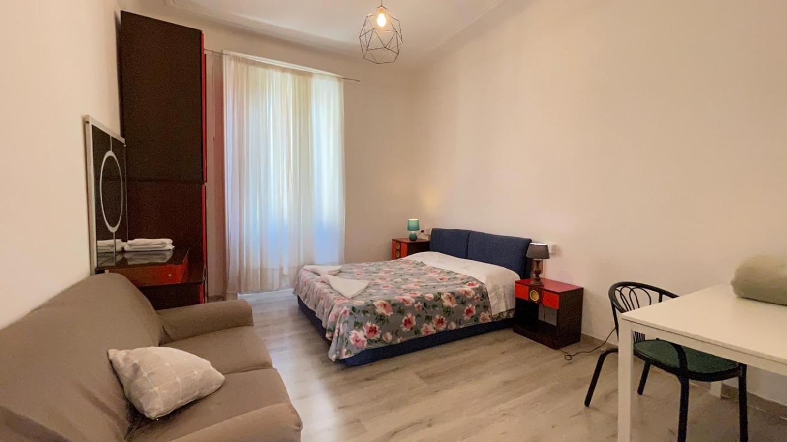 Room In The City Center - Stanza In Centro Citta Milan Exterior photo